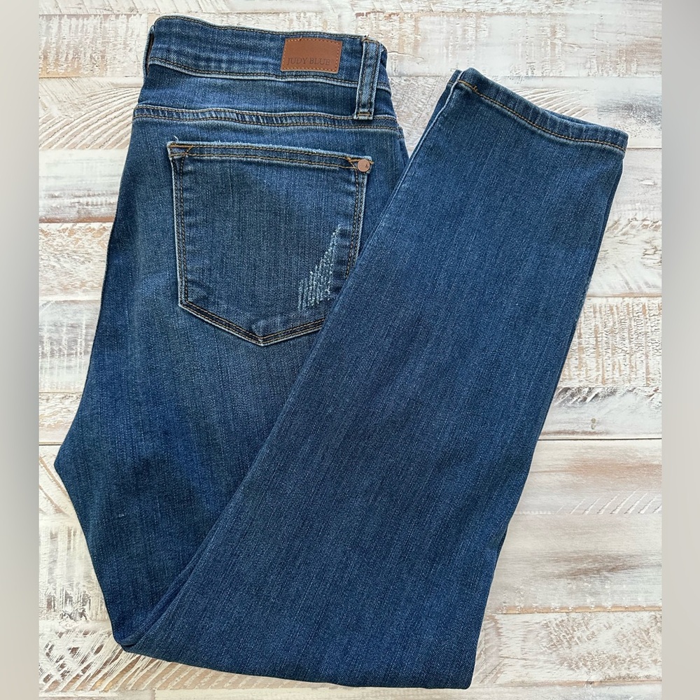 Judy Blue Relaxed Fit Ankle Jeans sz 9
